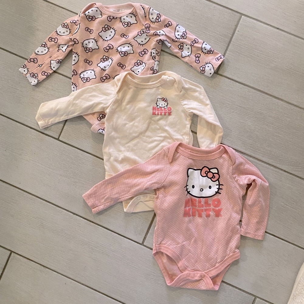 Sanrio Hello Kitty Infant bodysuits 6/9 months